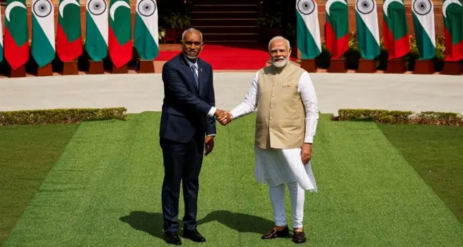 Prime Minister Modi meets Maldives President Mohamed Muizzu at SCO Summit 2025 highlighting India’s Neighbourhood First policy
