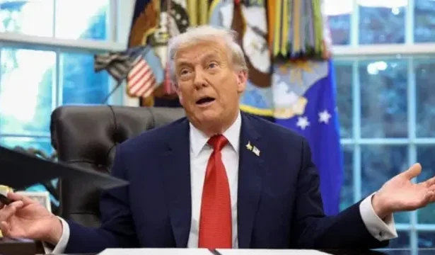 Trump announces 100% tariff on pharma imports in Washington