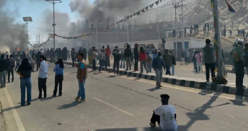 People gather in Leh against the government’s delay in granting Ladakh constitutional status