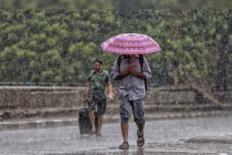 IIT Kanpur research team monitoring artificial rain trial data in Delhi.
