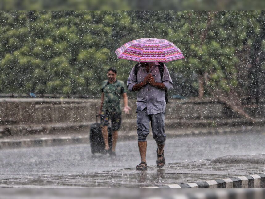 IIT Kanpur research team monitoring artificial rain trial data in Delhi.