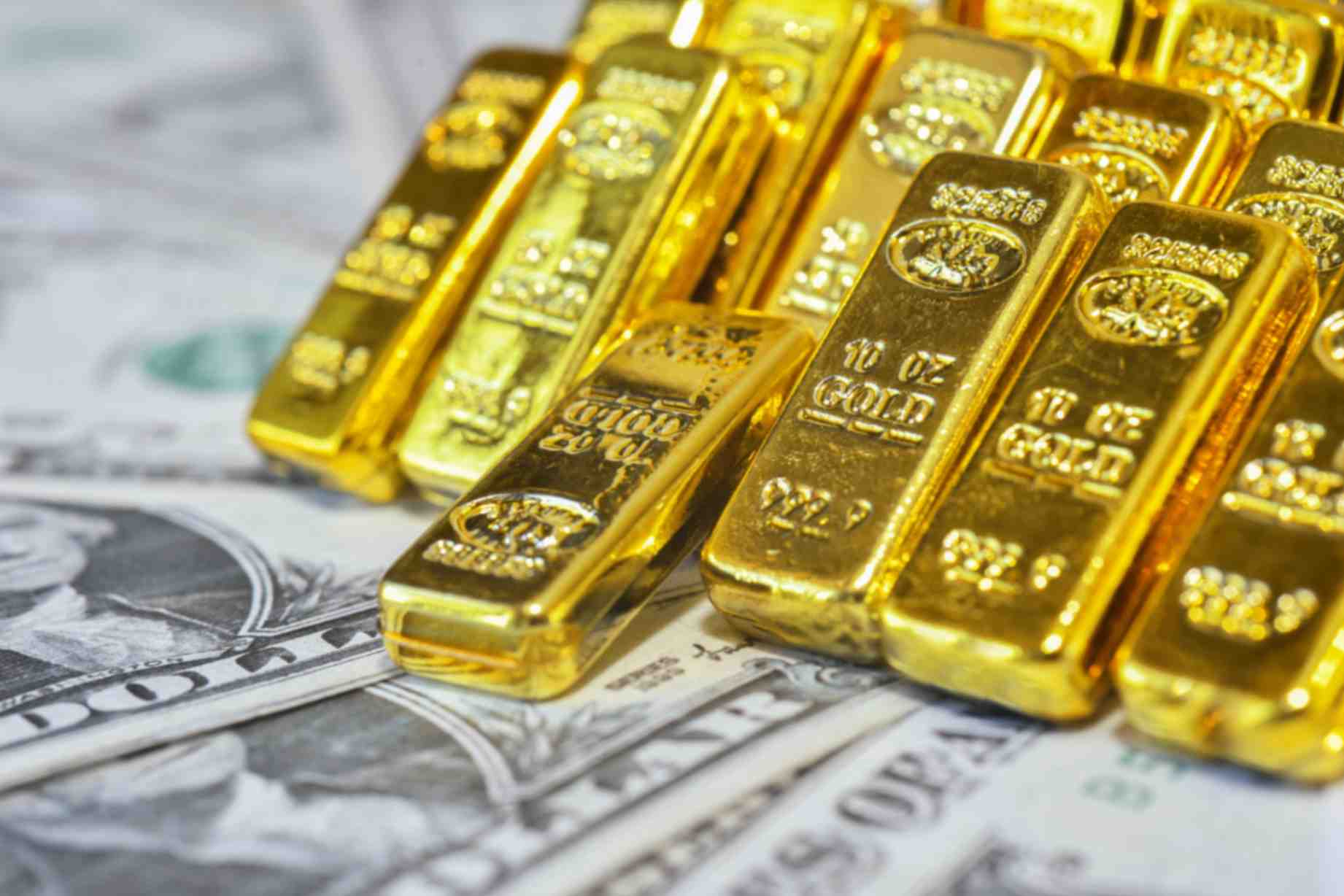Gold Rate Prediction 2025 — Will Prices Go Up or Down?