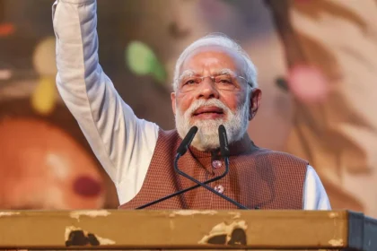 Citizens Engaging with the Constitution at a Public Event