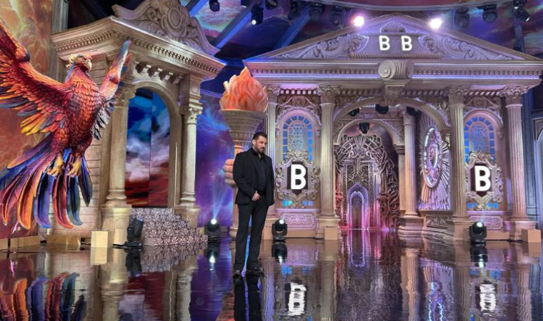 Salman Khan hosting a Bigg Boss weekend episode.