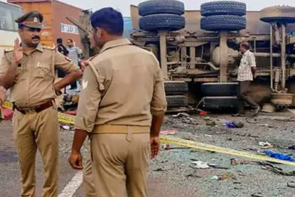 Police rescue teams at Papikonda forest crash location – daily news report