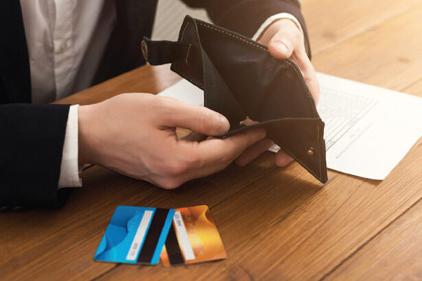 Rising unemployment in India highlights the growing gap between job seekers and available opportunities.