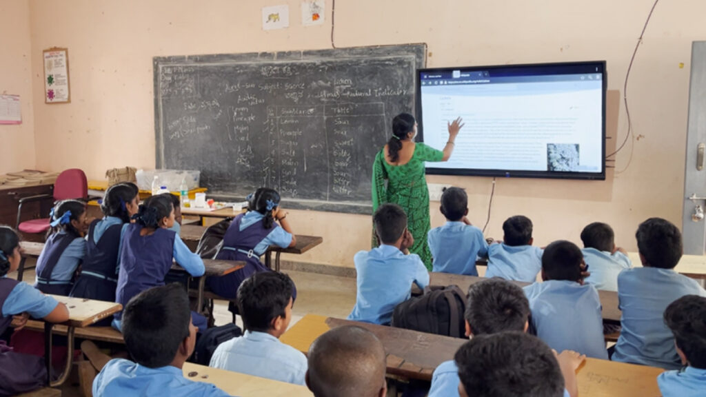 Mentors guiding students through advanced math and physics problems