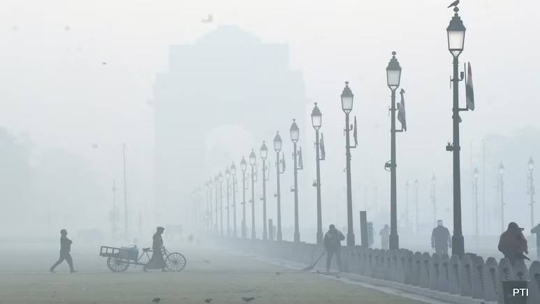 Indian Meteorological Department tracking December temperature fluctuations during winter 2025.